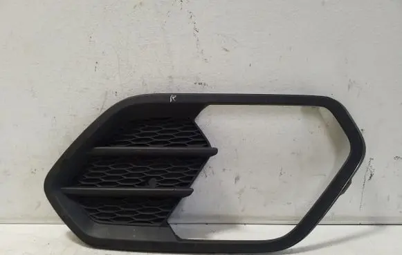 Ford Kuga II Front bumper lower grill GV4417K946ABW