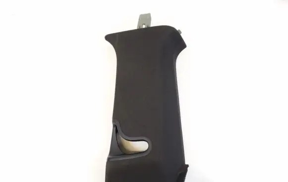Mercedes-Benz C W204 (B) pillar trim (bottom) A2046904026