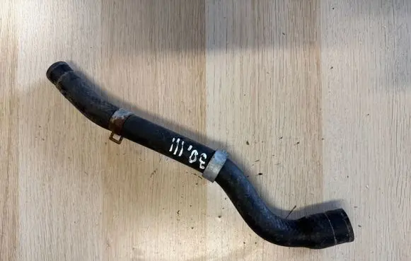 Hyundai i30 Engine coolant pipe/hose 25450G4500