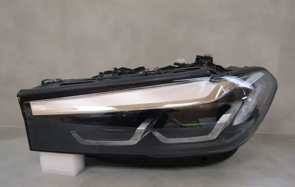 BMW 5 G30 G31 Headlight/headlamp 5A388C3