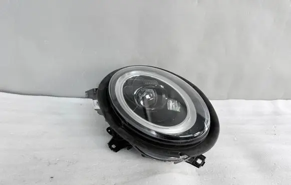 Mini One - Cooper F56 F55 Headlight/headlamp 5A070D08