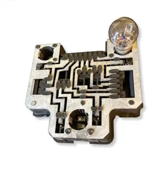 Volkswagen Transporter - Caravelle T4 Tail light bulb cover holder 33883026 701945257