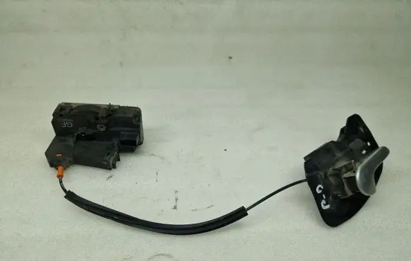 Front door lock
