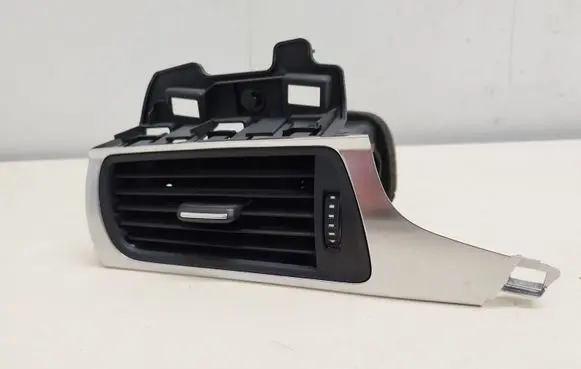 Audi A6 S6 C7 4G Dashboard side air vent grill/cover trim 4G1820901
