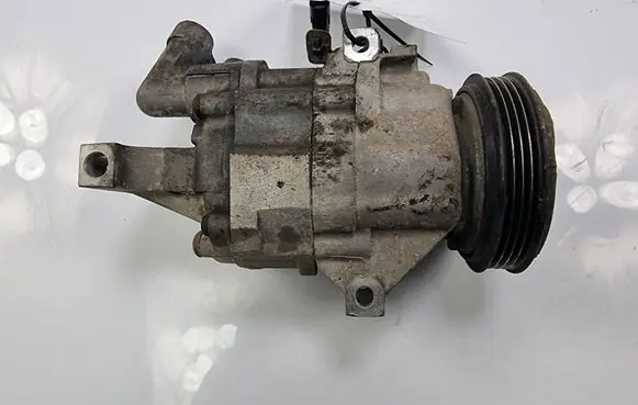 Opel Agila B Air conditioning (A/C) compressor (pump) 95200-51KA0