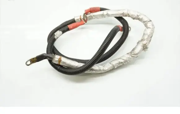 Positive cable (battery)