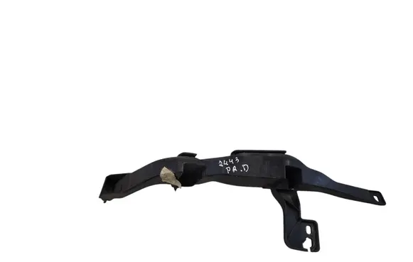 Opel Astra K Front bumper mounting bracket