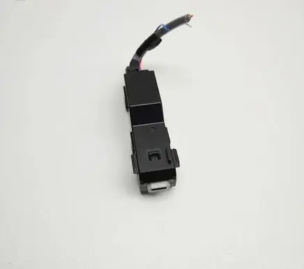Toyota Yaris Cross USB socket connector 8619046010