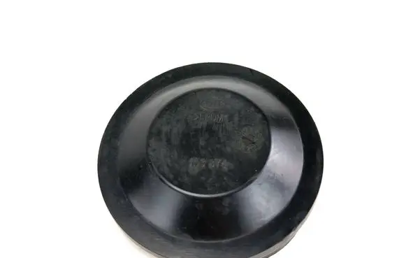 Skoda Fabia Mk1 (6Y) Headlight/headlamp dust cover 153874