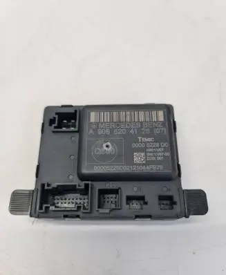 Volkswagen Crafter Door control unit/module A9068204126 00005228D0