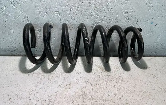 Audi A5 8T 8F Rear coil spring