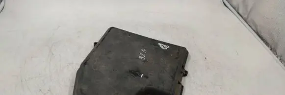Audi A4 S4 B5 8D Fuse box cover 8D1907613