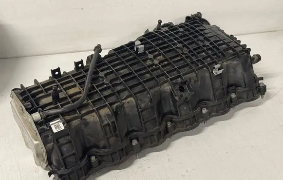 BMW 3 F30 F35 F31 Intake manifold 8603913 72342109 72342098