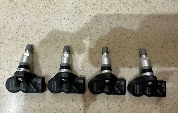 BMW X4 F26 Tire pressure sensor 36106798872