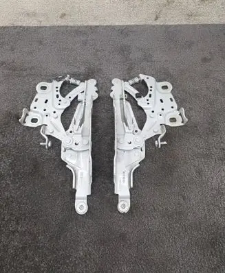 Mini One - Cooper F56 F55 Engine bonnet/hood hinges 7300565 7300566