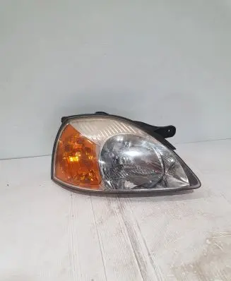 KIA Rio Headlight/headlamp 2357