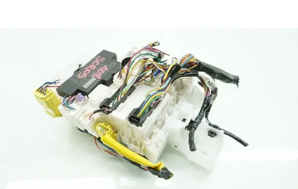 Suzuki SX4 Fuse box set AA10-2667