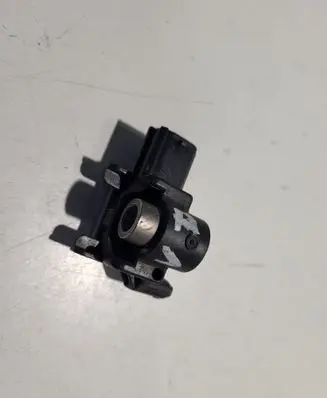 Mitsubishi ASX Airbag deployment crash/impact sensor