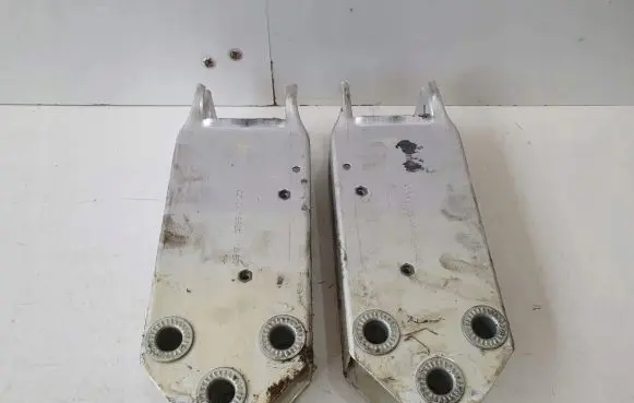 BMW 5 F10 F11 Front bumper shock/impact absorber 0070CH5820