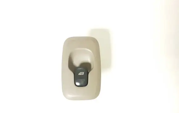Volvo XC90 Electric window control switch 8685288
