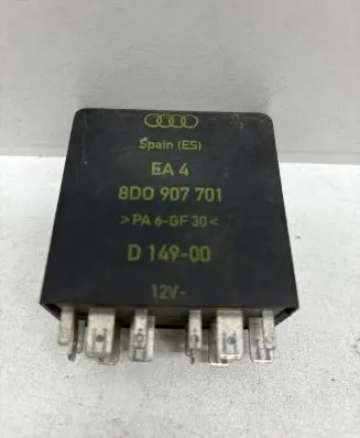 Audi A4 S4 B5 8D Other relay 8D0907701 D14900