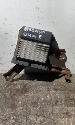 Toyota Avensis T250 Fuel injection control unit/module 898717101