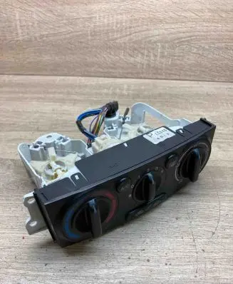 Mazda 626 Climate control unit LC94B4G13