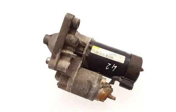 Peugeot 206 Starter motor D6RA110 9640825280