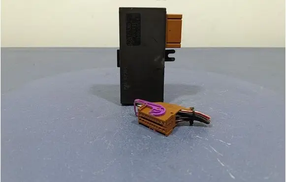 Fiat Linea Comfort/convenience module 51805054