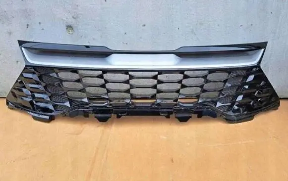 KIA Sportage Front grill 86350R2020 86351R2020