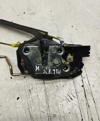 Front door lock