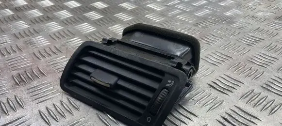 Volkswagen PASSAT B6 Dashboard side air vent grill/cover trim 3C2819701D