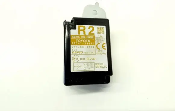 Toyota RAV 4 (XA40) Door central lock control unit/module 8974142260