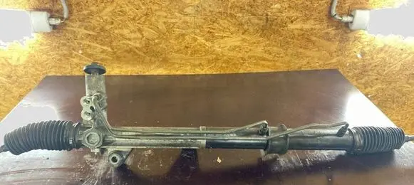 KIA Sorento Steering rack E26B06 025796
