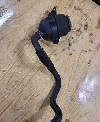 Audi A5 8T 8F Power steering fluid tank/reservoir