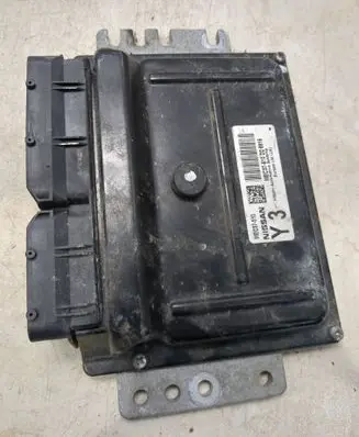 Nissan Note (E11) Engine control unit/module MEC37510