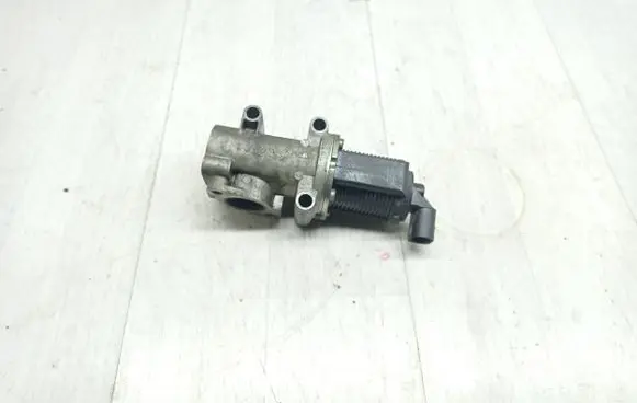 Opel Zafira B EGR valve 50024005 11T014