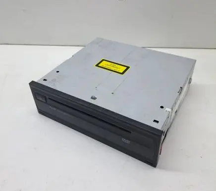 Navigation unit CD/DVD player