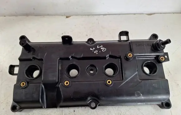 Nissan Qashqai Rocker cam cover 