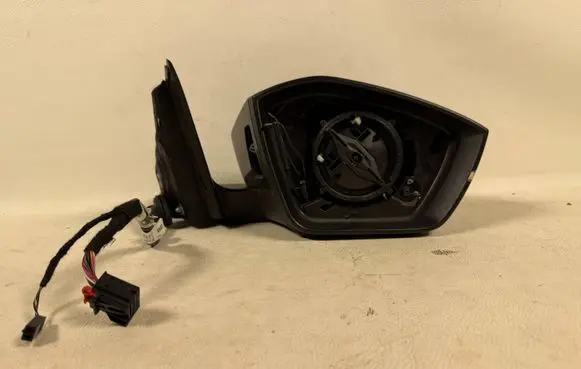 Skoda Octavia Mk4 Front door electric wing mirror 5E4857407K