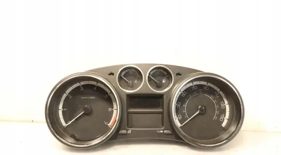 Peugeot 308 Clock 