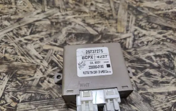 Cadillac SRX Seat control module 25737275 2390000190