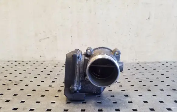 Skoda Yeti (5L) Throttle valve 06F133062Q