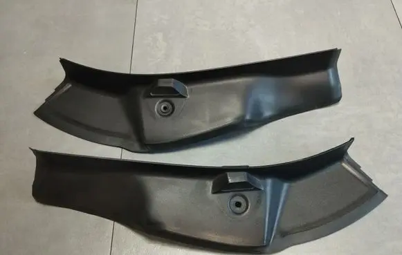 Mercedes-Benz E W213 Rear/tail light trim molding A2136900702 A2136900802
