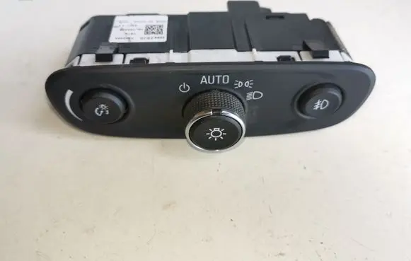 Buick Encore I Light switch 22992806