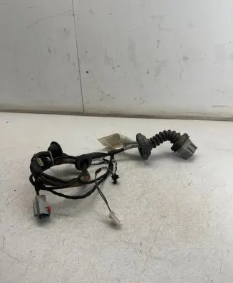 Dodge Nitro Wiring harness P68031305AB 68031305AB
