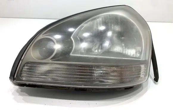 Hyundai Tucson JM Headlight/headlamp 921012EXXX