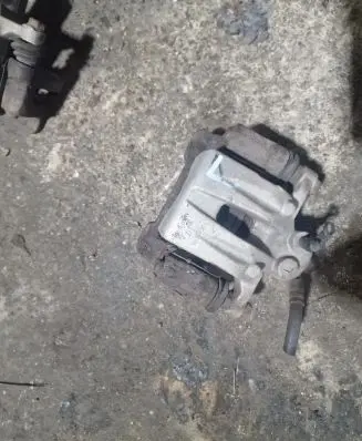 KIA Sportage Rear brake caliper