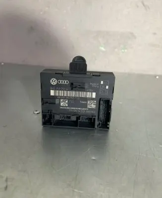 Audi A4 S4 B8 8K Door control unit/module 8K0959793D 8K0959793H