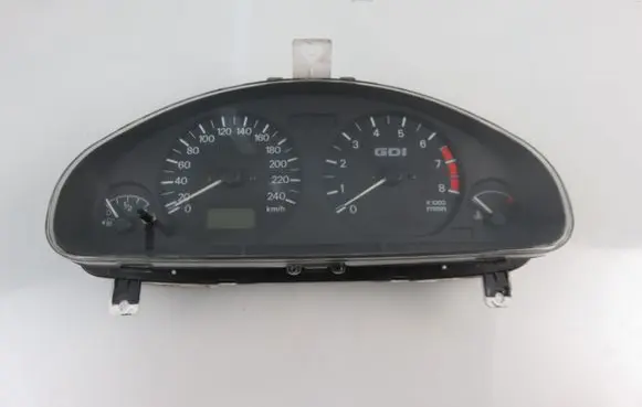 Mitsubishi Carisma Speedometer (instrument cluster) MR381347